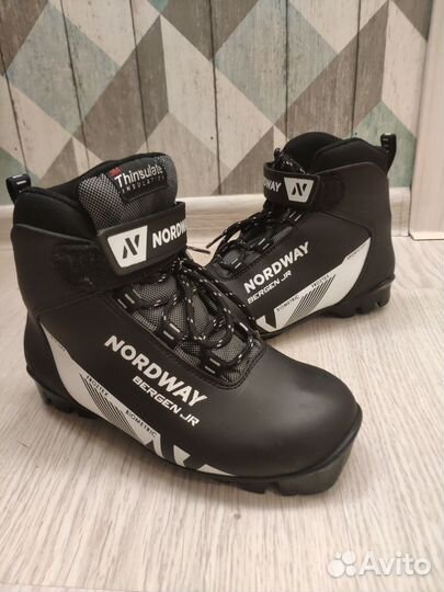 Лыжные ботинки 35 размер, крепление NNN