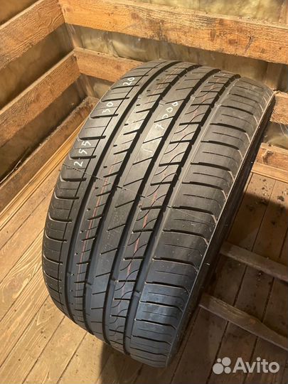 Grenlander L-Zeal56 255/30 R20