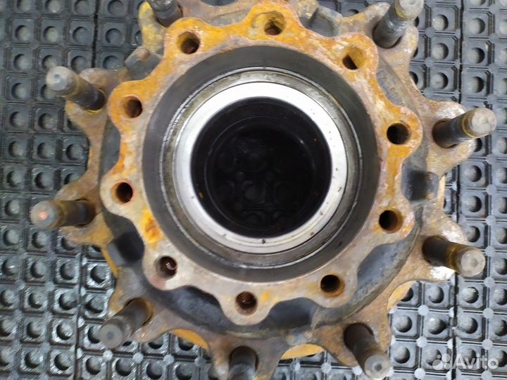 1812161 Ступица задняя