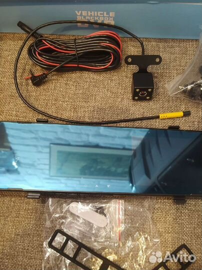 Зеркало регистратор с двумя камерами