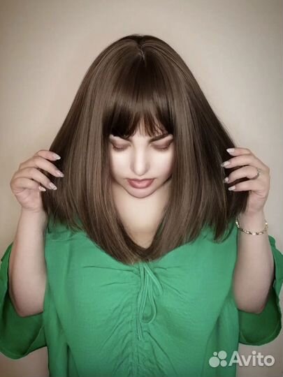 Парик каре с челкой