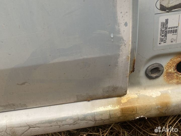 Дверь задняя правая renault logan 1