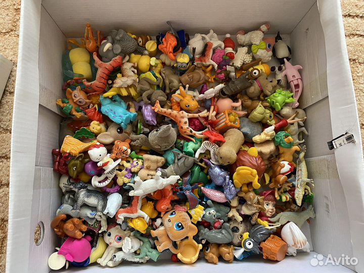 Игрушки из киндера