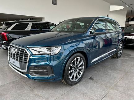 Audi Q7 3.0 AT, 2022