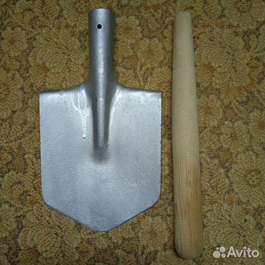 Малая саперная лопата