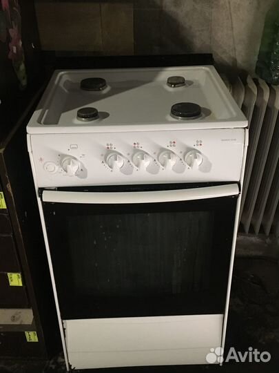 Продам газовую плиту