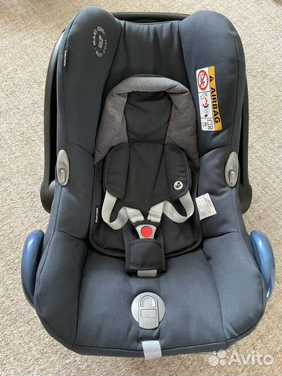 Автолюлька maxi cosi cabriofix