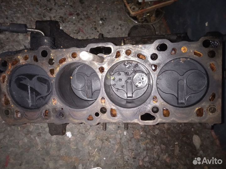 Nissan Primera P10 блок коленвал головка