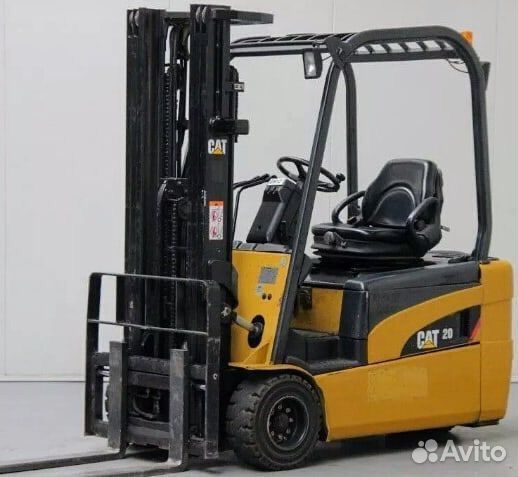 Водитель погрузчика, Карщик