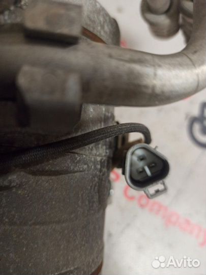 Компрессор кондиционера Toyota Alphard MNH15W