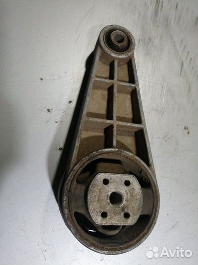 Кронштейн опоры двигателя задний Chevrolet Lacetti