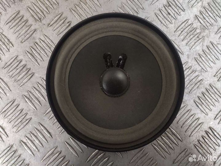 Динамик Volkswagen Passat B6 2.0 3C0035453