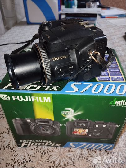 Компактный фотоаппарат fujifilm