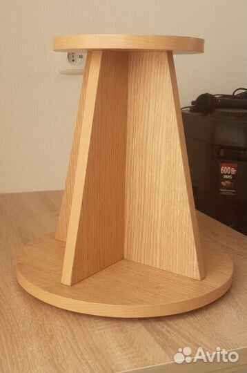 Подставки для цветов