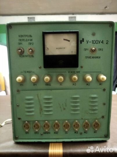 Продается винтажная радио аппаратура :