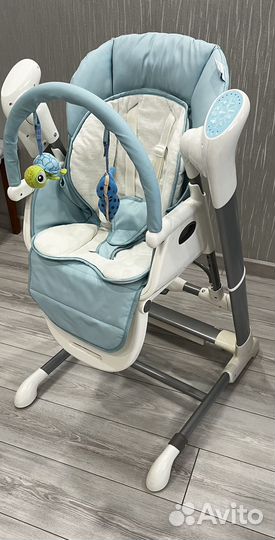 Стульчик для кормления и укачивающий центр 2 в 1