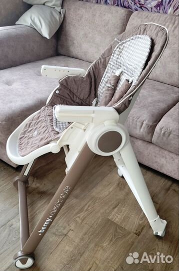 Стульчик для кормления 