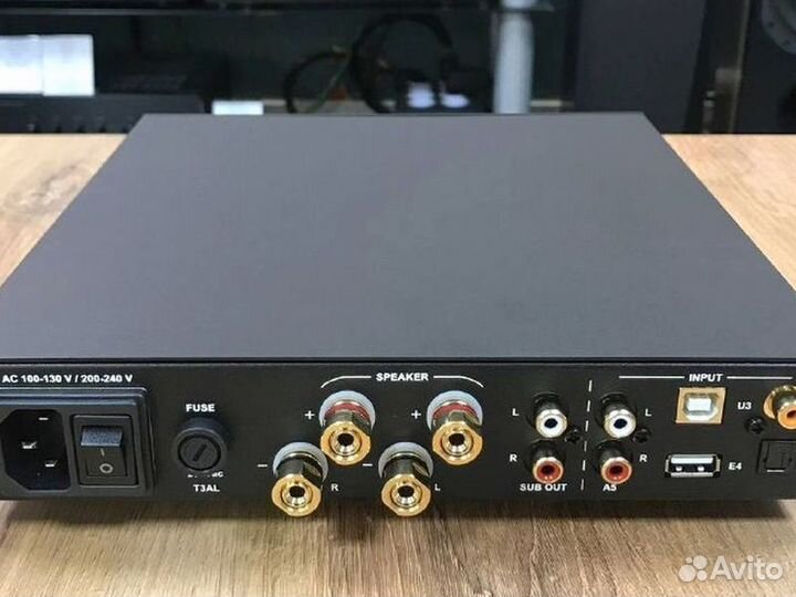 Стереоусилитель IDA-8