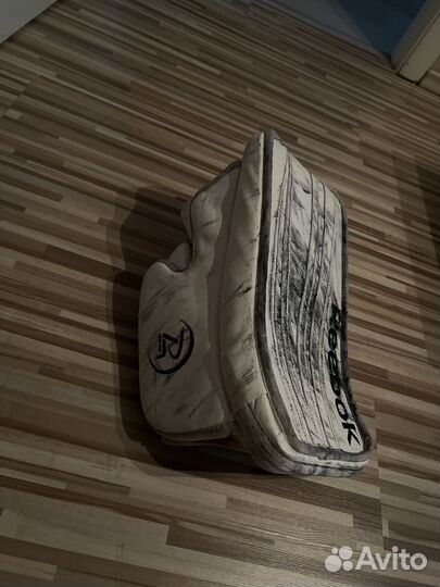 Хоккейная вратарская форма