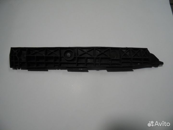 Направляющая заднего бампера левая Лексус рх II