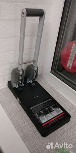 Мощный большой дырокол до 150 листов