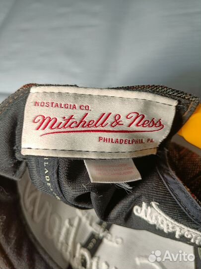 Кепка мужская mitchell&ness