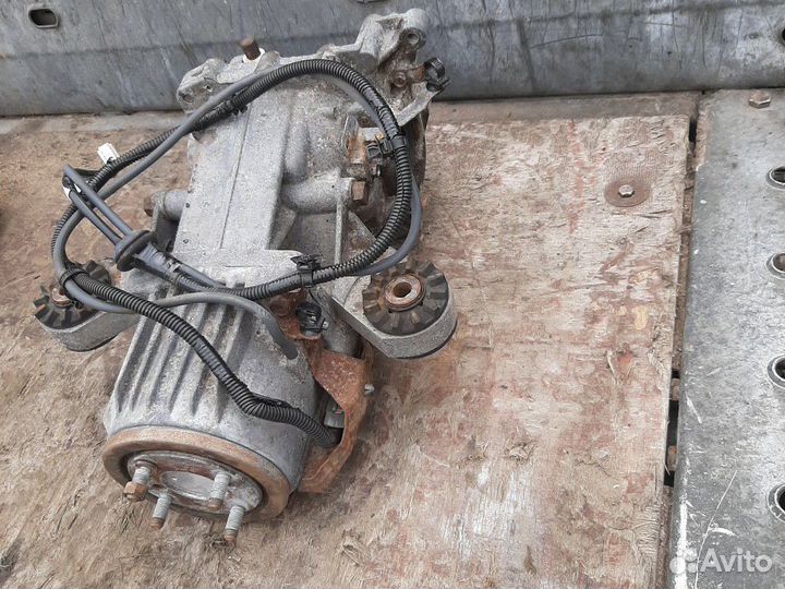 Редуктор заднего моста мост Мицубиси Аутлендер XL