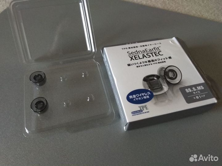 Фирменные разные насадки (амбушюры) для наушников