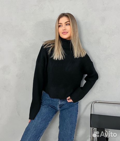 Свитер женский новый