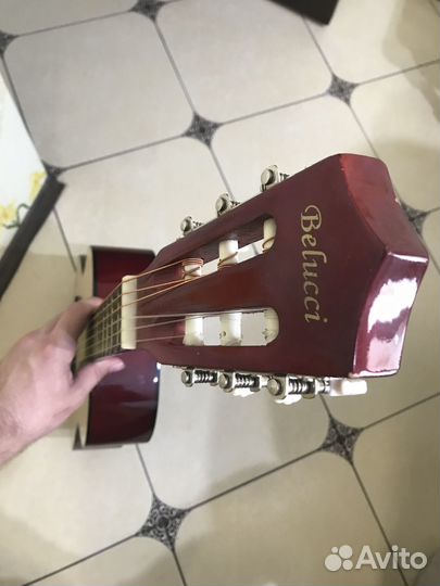 Гитара belucci