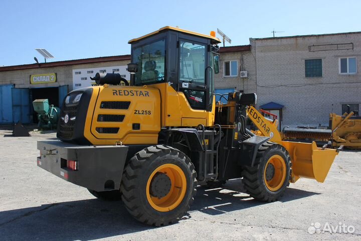 Фронтальный погрузчик Redstar ZL25S, 2023