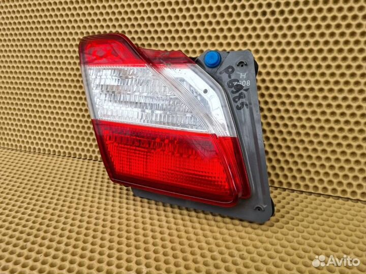 Фонарь в крышку багажника задний левый Infiniti