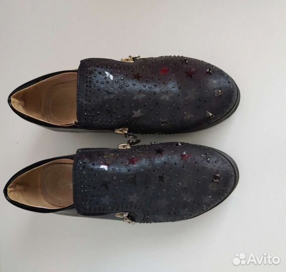 Обувь женская 37 размер