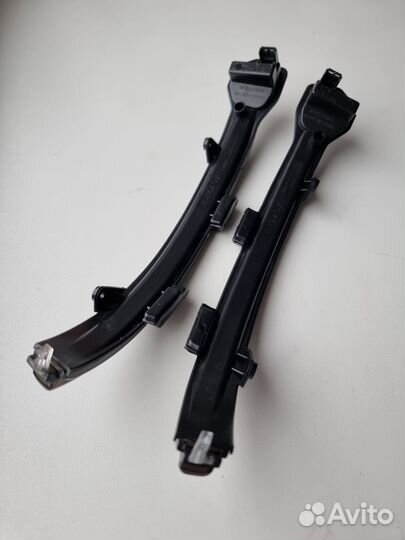 Бегающие поворотники Golf 7 12 -20 г, Touran 16-20