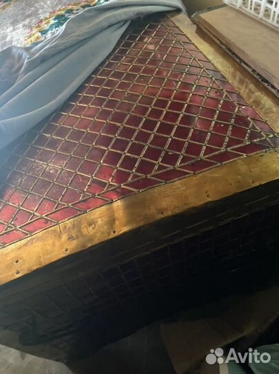 Сундук деревянный старинный