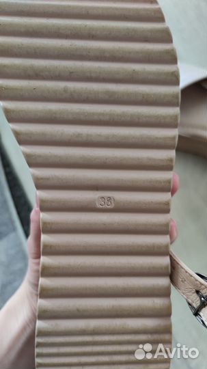 Босоножки женские 38 размер