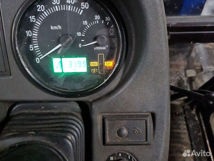 Трактор МТЗ (Беларус) BELARUS-1025.2, 2013