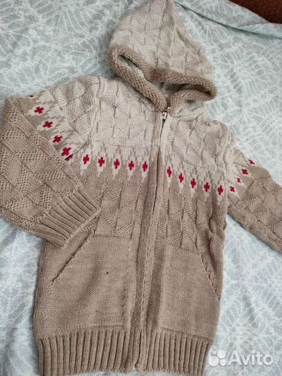 Кофта вязаная