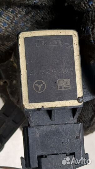 Датчик подвески правый задний Mercedes S W221, 2008