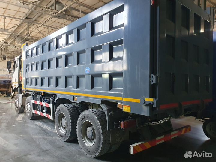 FAW J6 CA3310P66K23T4E5, 2023