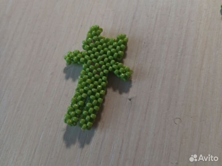 Лягушки из бисера