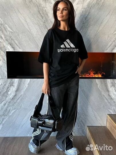 Balenciaga футболка