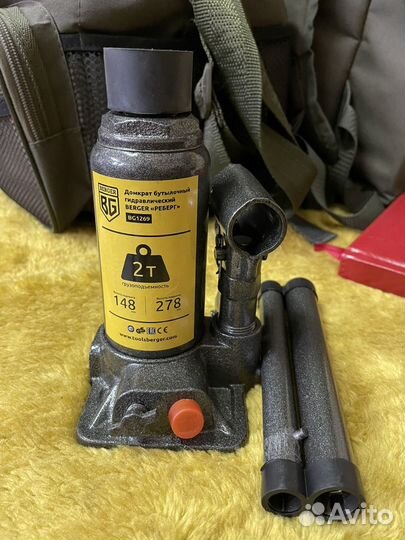 Домкрат гидравлический