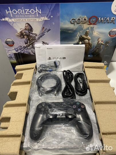 Sony PS4 Pro 1tb + 64 игры