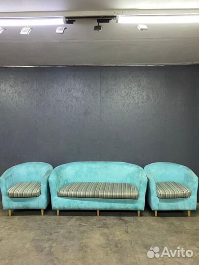 Диваны и кресла