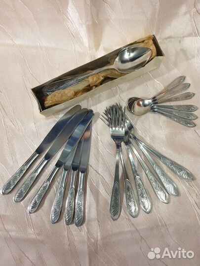 Набор столовых приборов вилки ложки ножи СССР