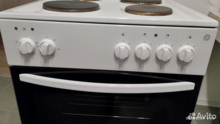 Плита электрическая от застройщика