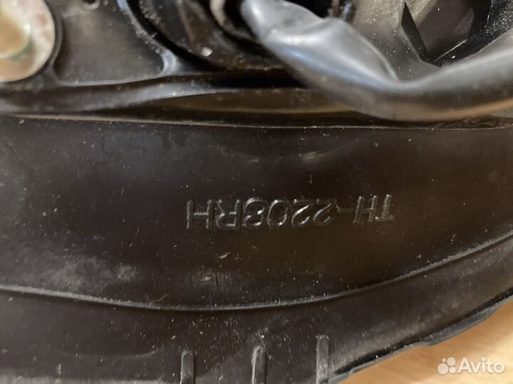 Зеркало переднее правое Toyota Corolla