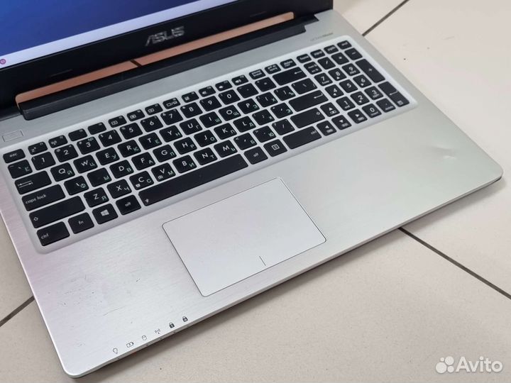 Ноутбук asus core i5/ GT 740M