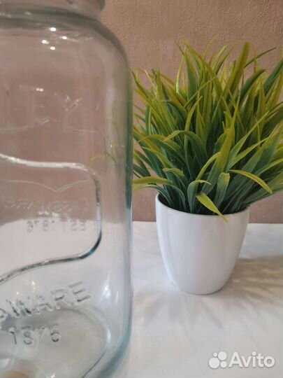 Кувшин для лимонада с краном